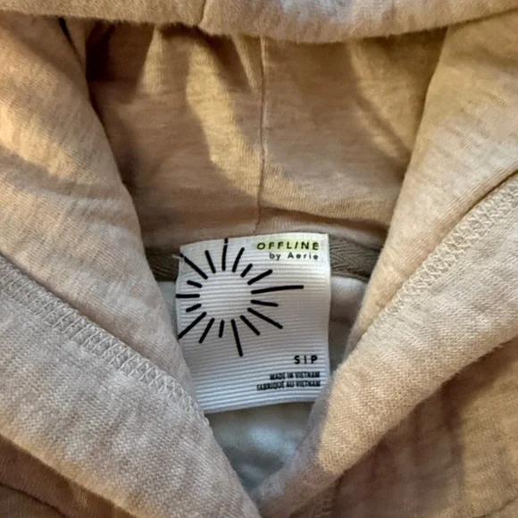 Aerie Offline cropped hoodie. Super soft. Size S. - Picture 3 of 4